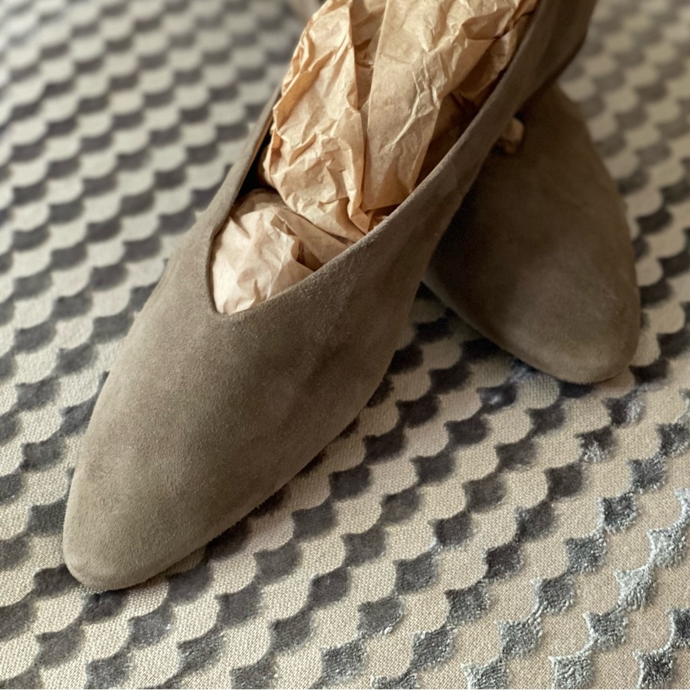 H&M taupe suede flats